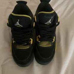Jordan 4s 