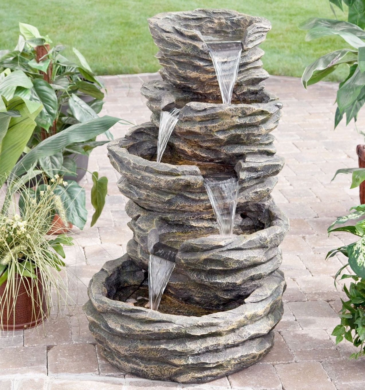 Waterfountain With Lights