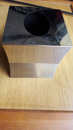 Tissue paper holder