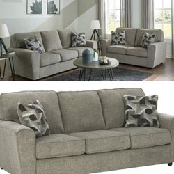 Elegant Brand New 2 Pc Sofa And Loveseat 
