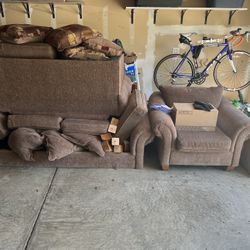 Couch Set (Free)