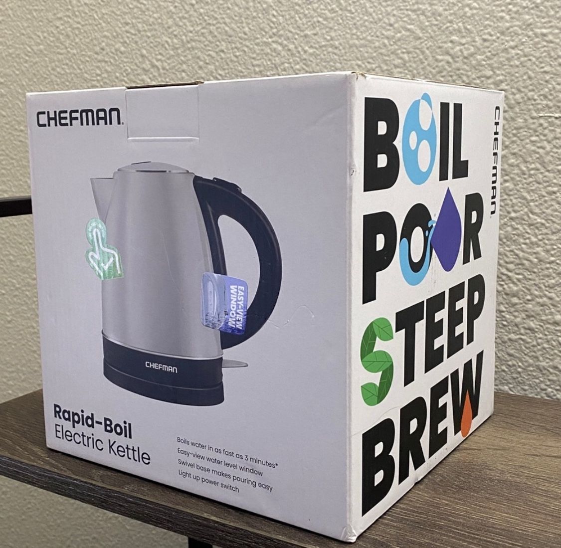 Chefman Rapid-Boil Electric Kettle 1.7 Liter