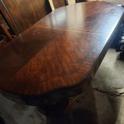 Dining room table