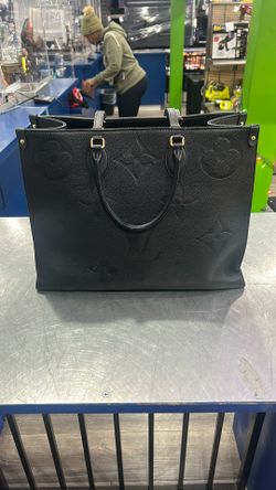 Louis Vuitton Onthego MM Purse