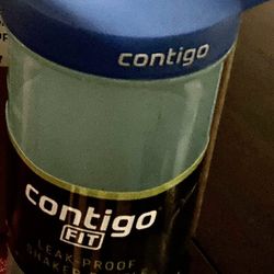 Contigo Fit Shaker Bottle