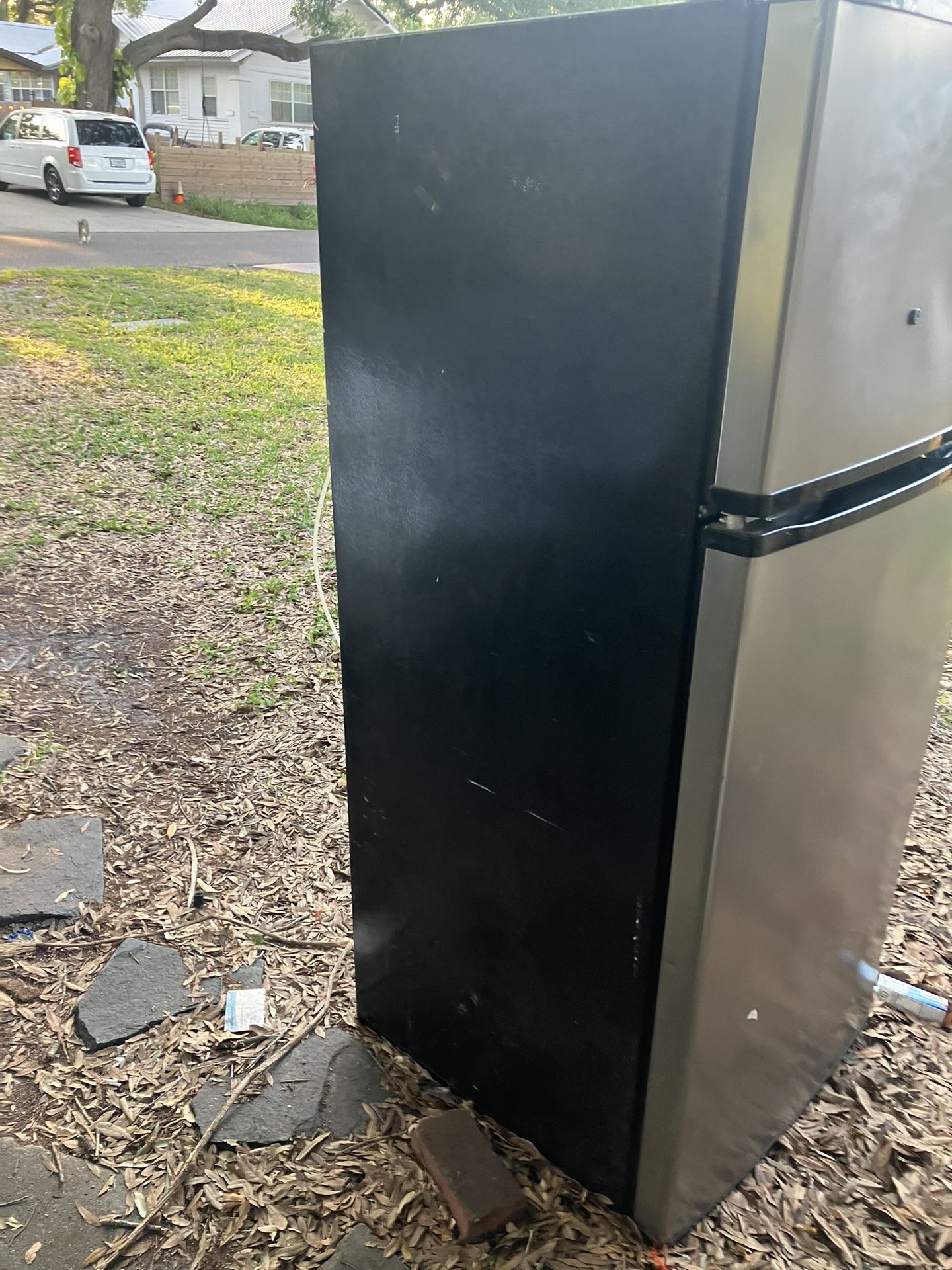 Slightly Used Refrigerator 