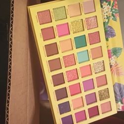 New & Packaged 🥰 Havana Blast Eyeshadow Palette 🎨 Nuevo Y Empaquetado 