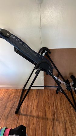 Teeter Hang-ups inversion table