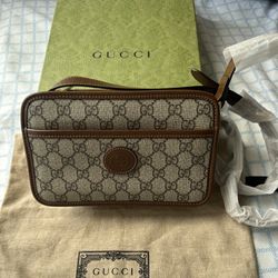 GUCCI Mini bag with Interlocking G