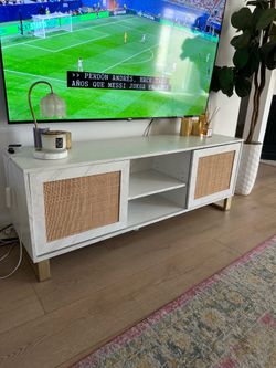 TV Stand -Amazon