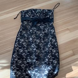 Black And White Size 6 Dress!