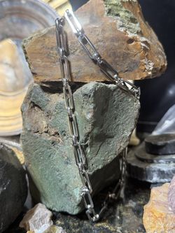 🩶 Vintage Monet/ Rhodium Plated Long Link Chain Necklace – 31” –