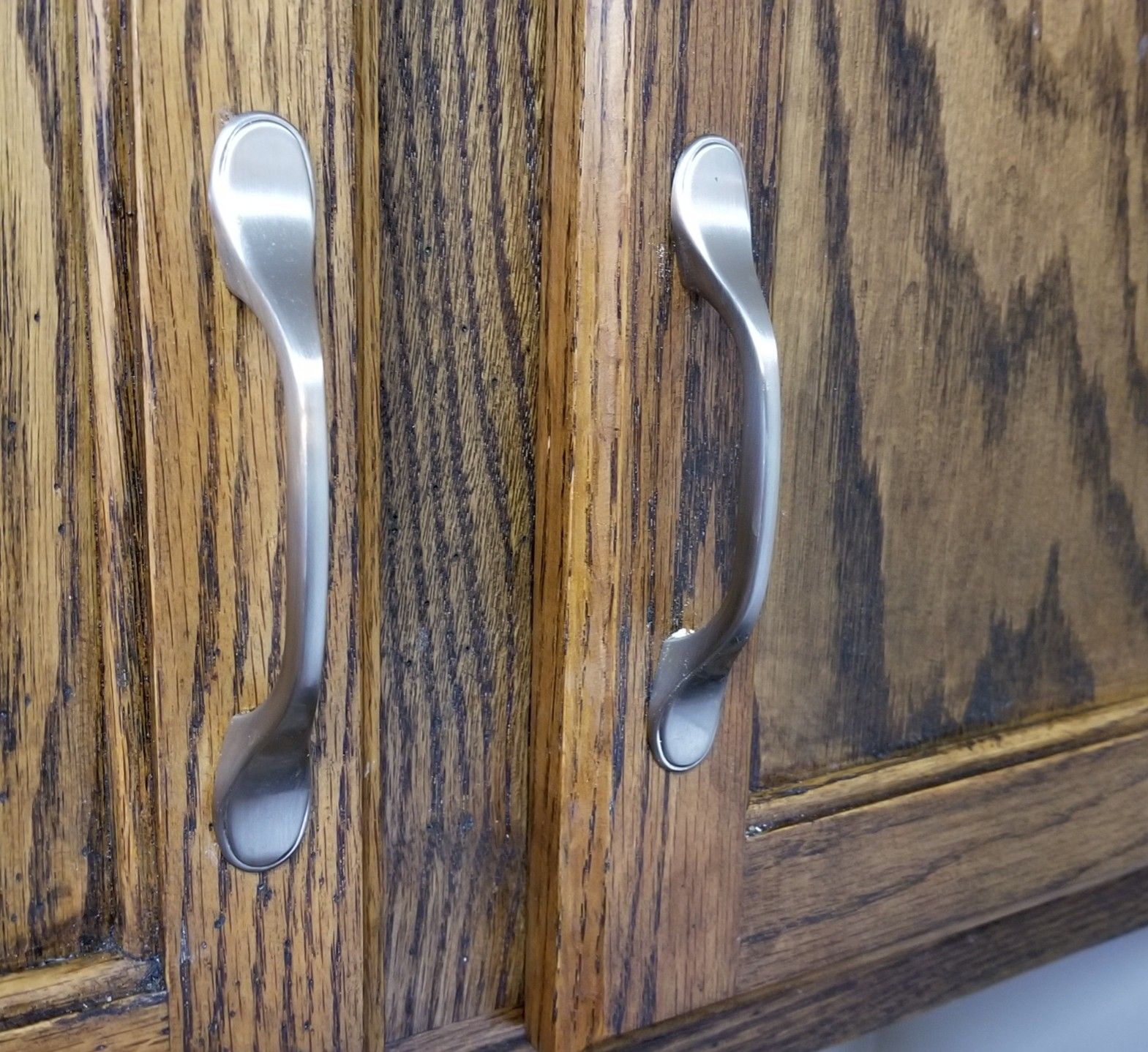 cabinets handles