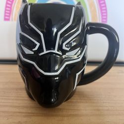 MARVEL AVENGER BLACK PANTHER CERAMIC BLACK & WHITE MUG