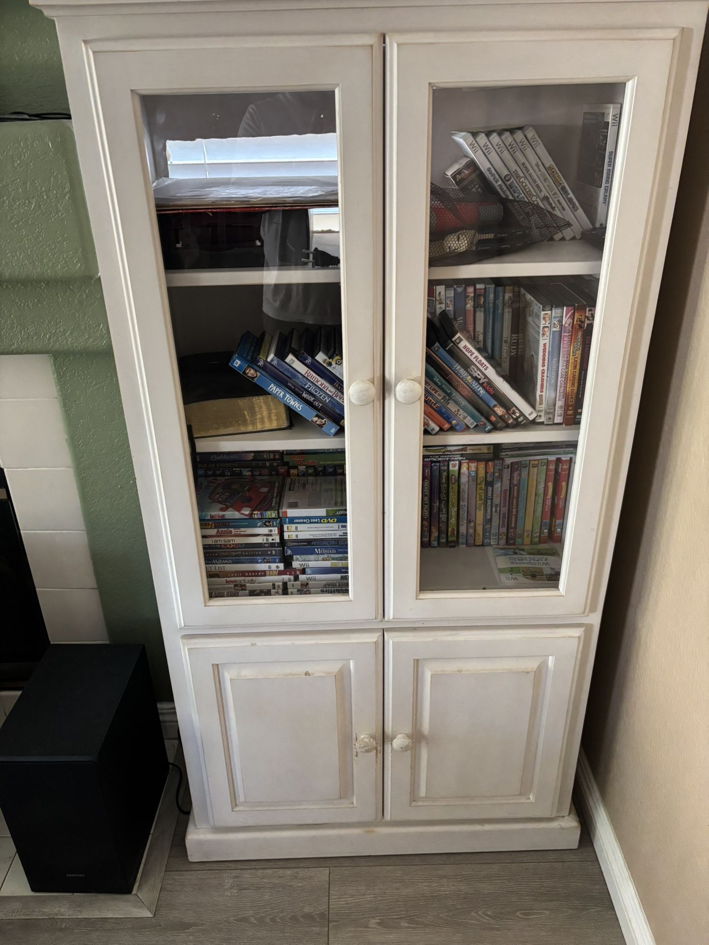 Solid Wood Bookcase/Entertainment Unit