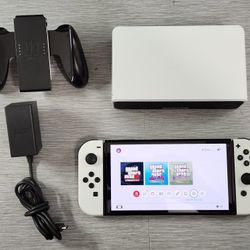 Nintendo Switch OLED Model HEG-001 Console  64GB With  Grand Theft Auto: The Trilogy- TESTED 