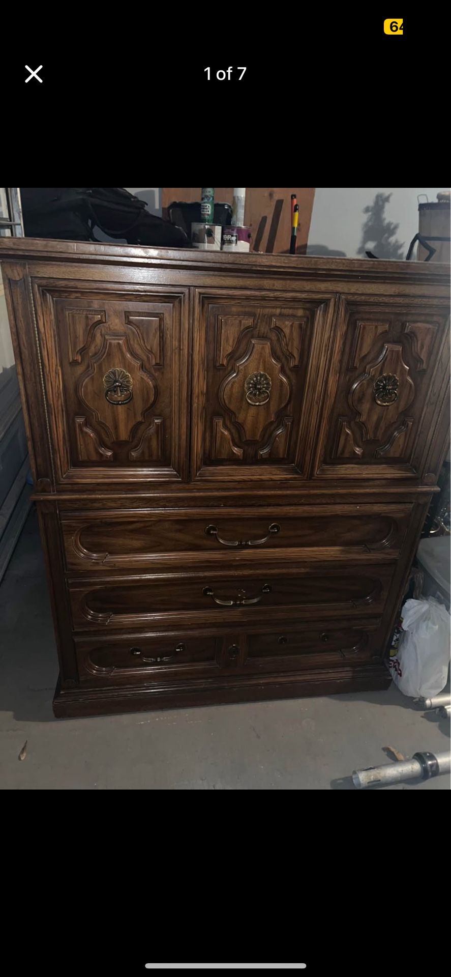 Dresser
