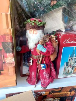 Over $800 Worth Of CHRISTMAS DECOR