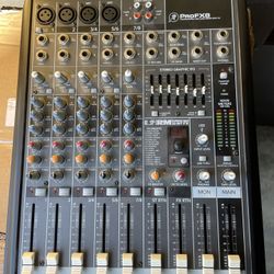 Mackie Mixer 