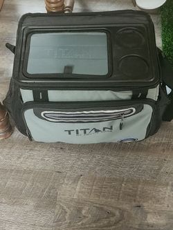 Titan by Arctic Zone Insulated Cooler Bag