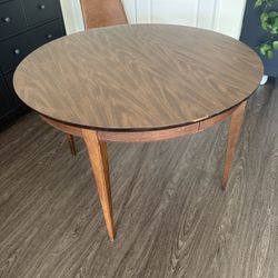 Dining table - 44inch Diameter