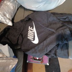 Nike Sweater 