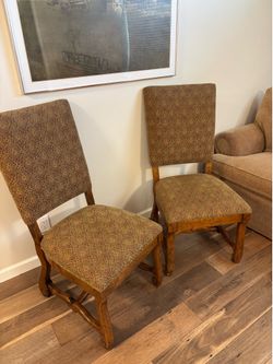 Set of four old world style dining table chairs