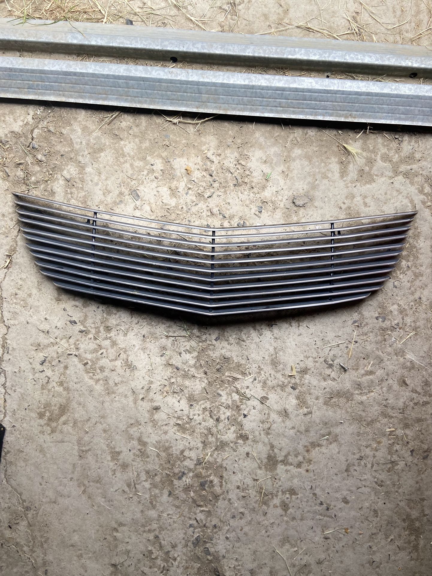 2000-2005 chevy impala grill