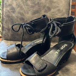 Sz 5 Sorel Wedge Sandals