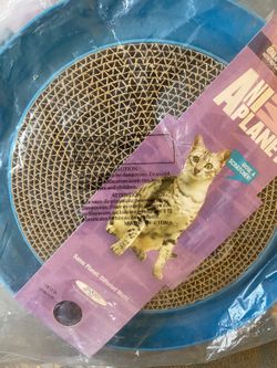 Cat Scratcher