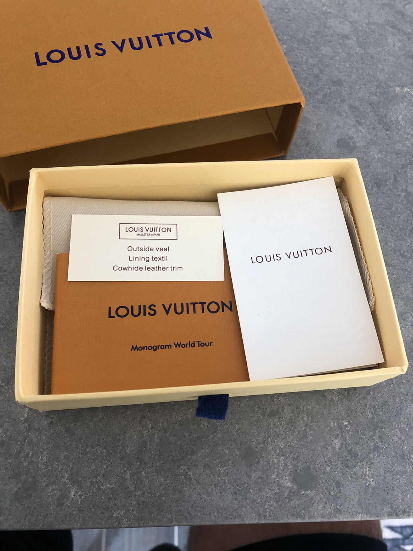 Louis Vuitton Double Card Holder for Sale in Rockaway Beac, NY