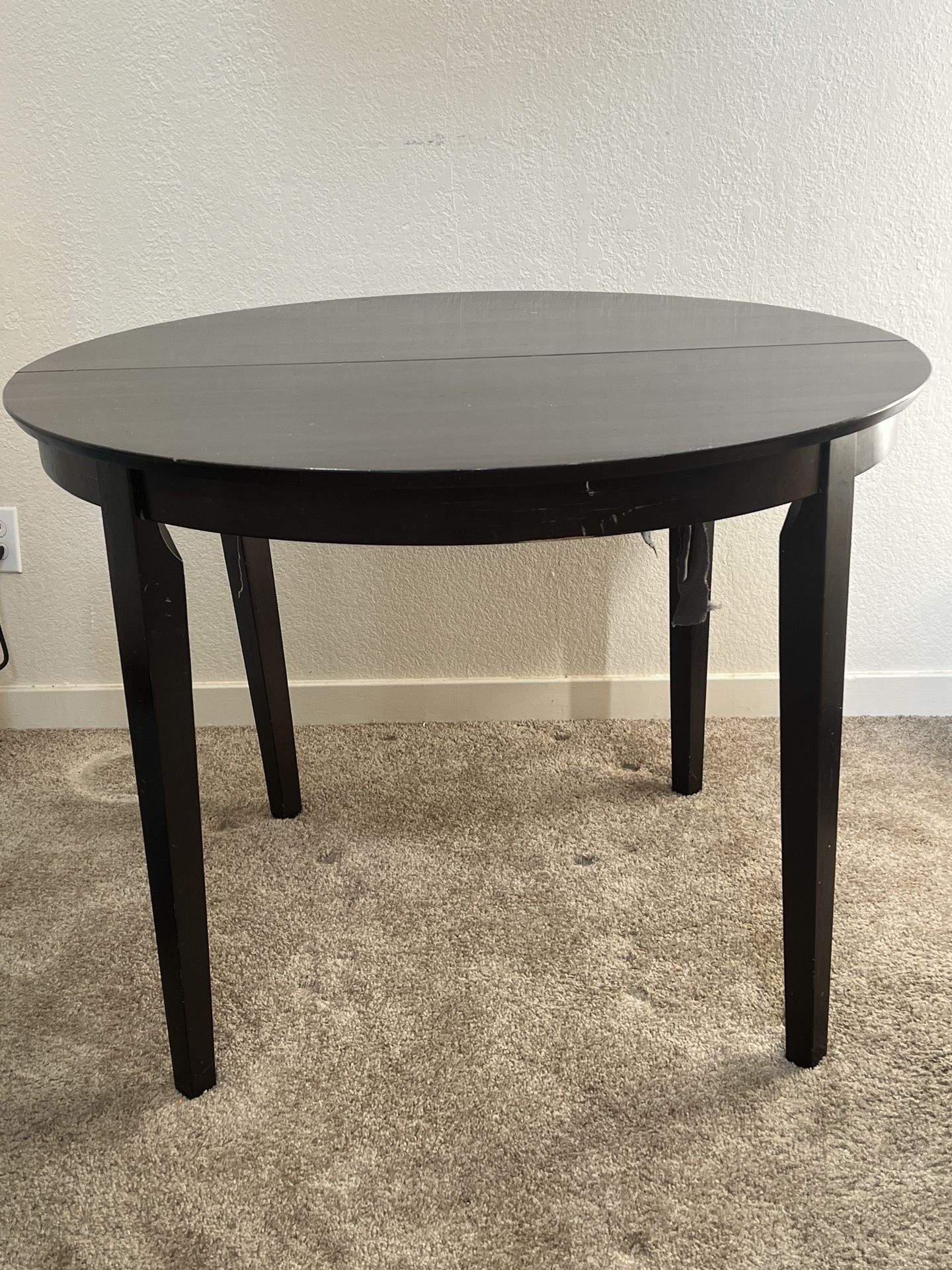 Small Round Dining Table