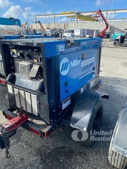 2021 Miller Big Blue 400 Pro Welder