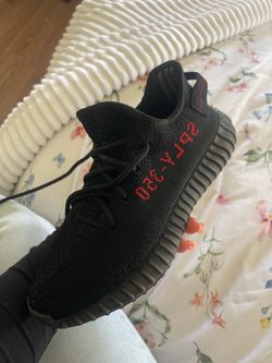 yeezy boost 350 v2 black red