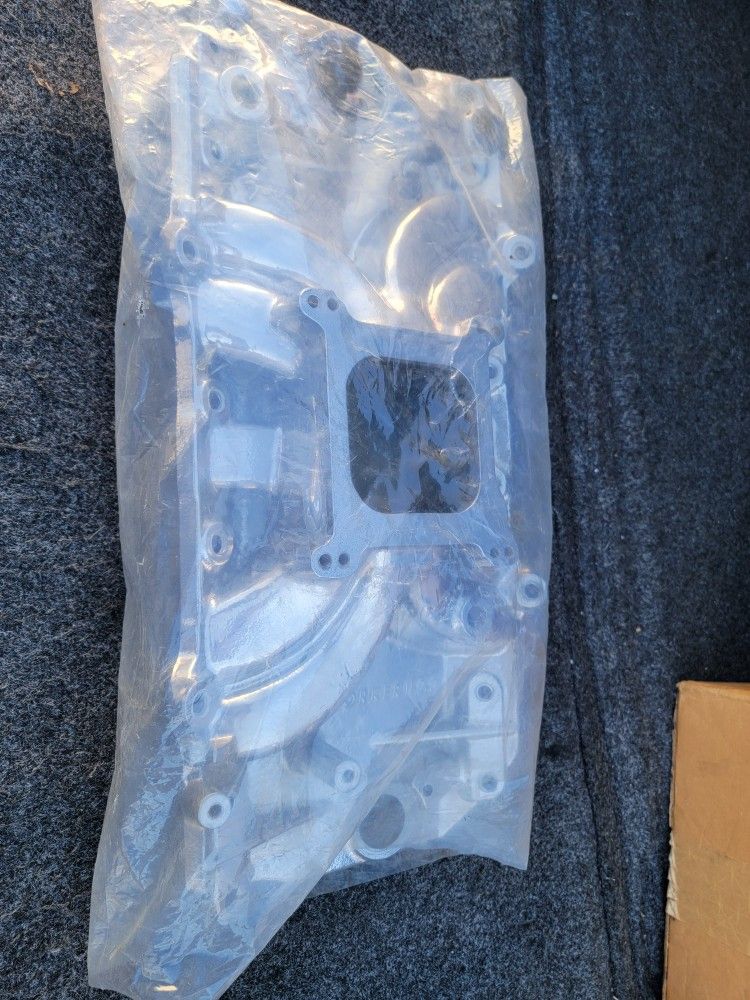 Edelbrock 5061 Torker II 2.1 BIG Block Cevy Powder Coated