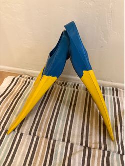 Churchill Fins Size S