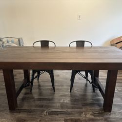 Wood Dining Table + 4 metal chairs