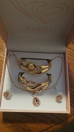 Watch, bracelet and earring set