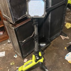 Ryobi Light Tower