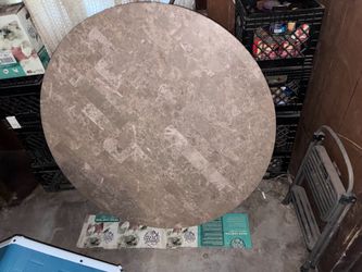 Vintage style marble table w/ chairs