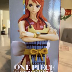 One Piece Nami Figurine