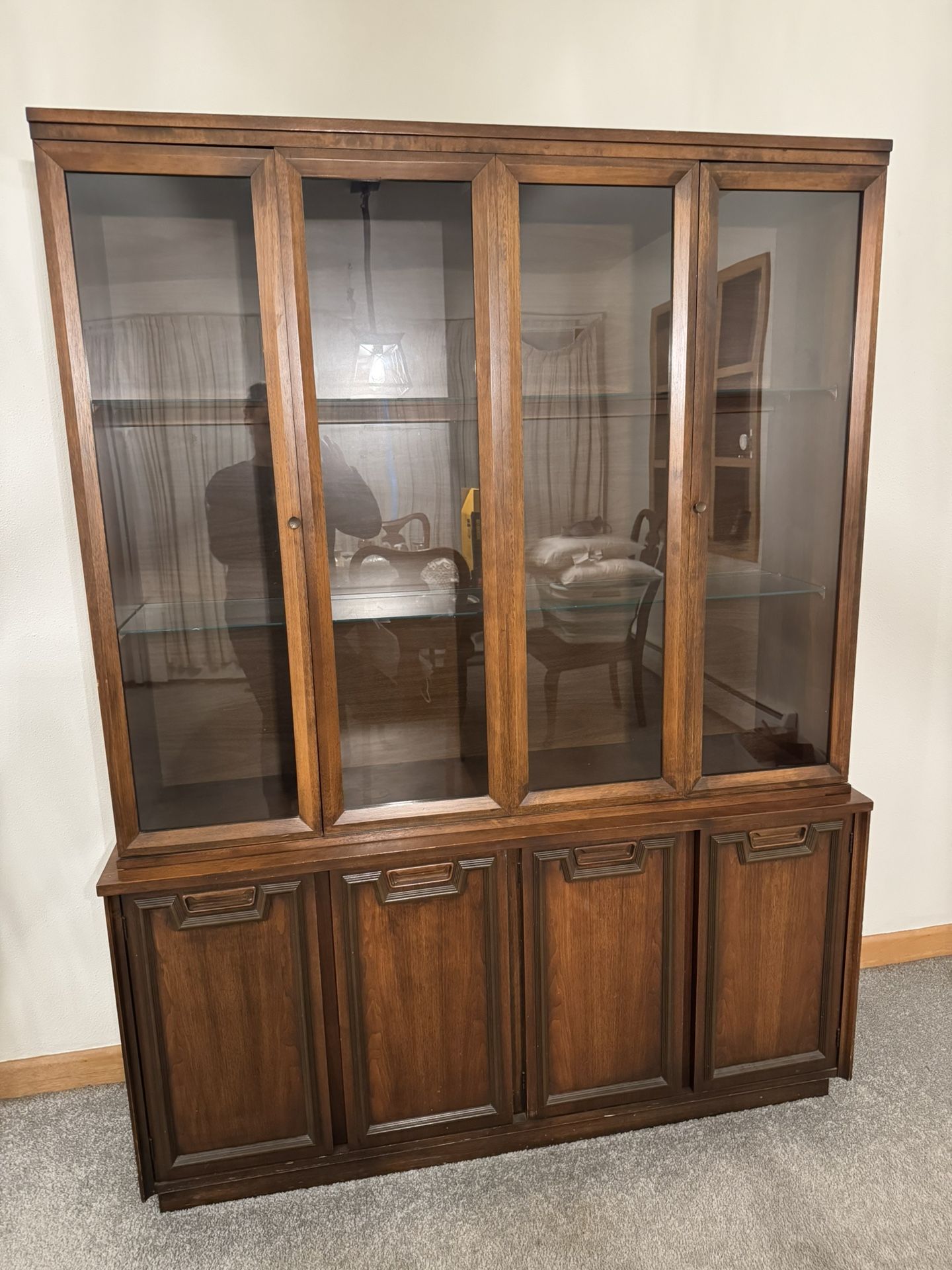 China cabinet