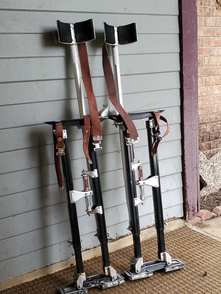 10 Ft Drywall Stilts