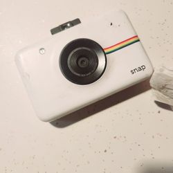 Polaroid Snap Instant Camera