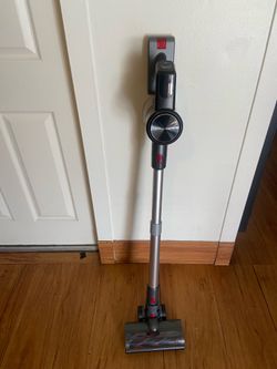 Cordless vacuum