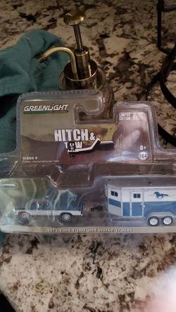 Hitch & tow 1972 Ford f100 1:64scale