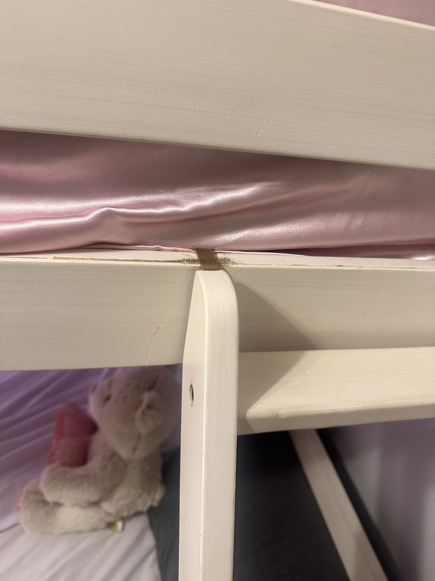 Twin Over Full Bunk Bed