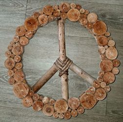 Rustic Wood Slice Peace Sign Wall Decor