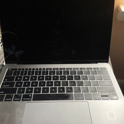 2017 MacBook Pro 13 Inch