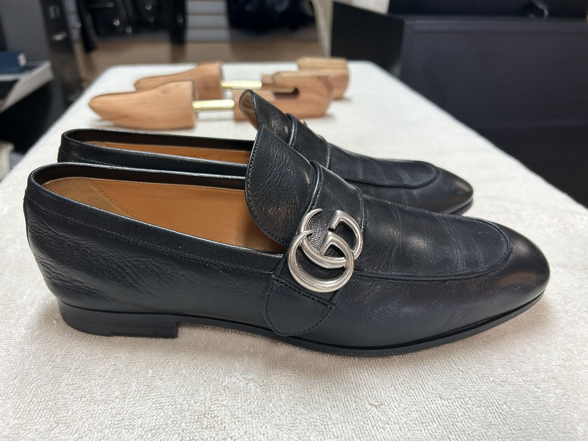 Gucci Black Leather Loafers Size 9